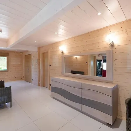 D'exception Avec Sauna, Jacuzzi, Ping-pong * Liezey